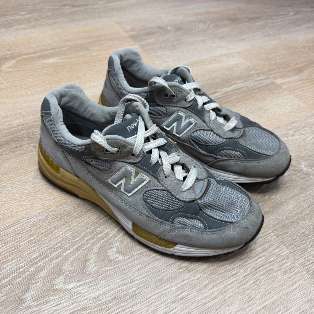 New Balance 992 Grey Made in USA Women 7 W992GL Suede Running Shoes